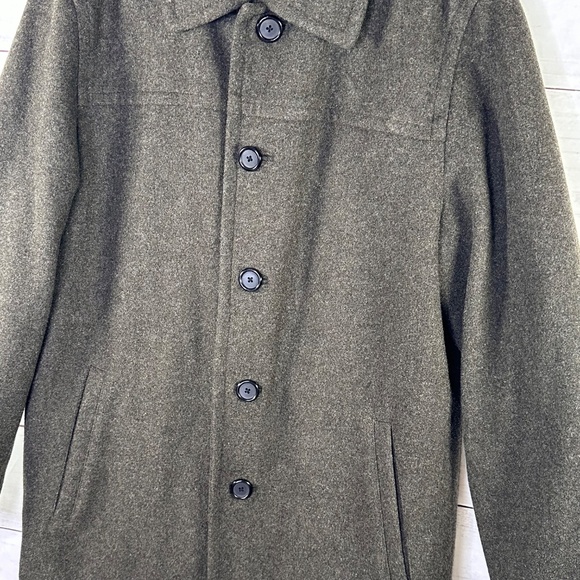 J. Crew Men's Uniform Green Insulated Wool Jacket Size S - Picture 2 of 11
